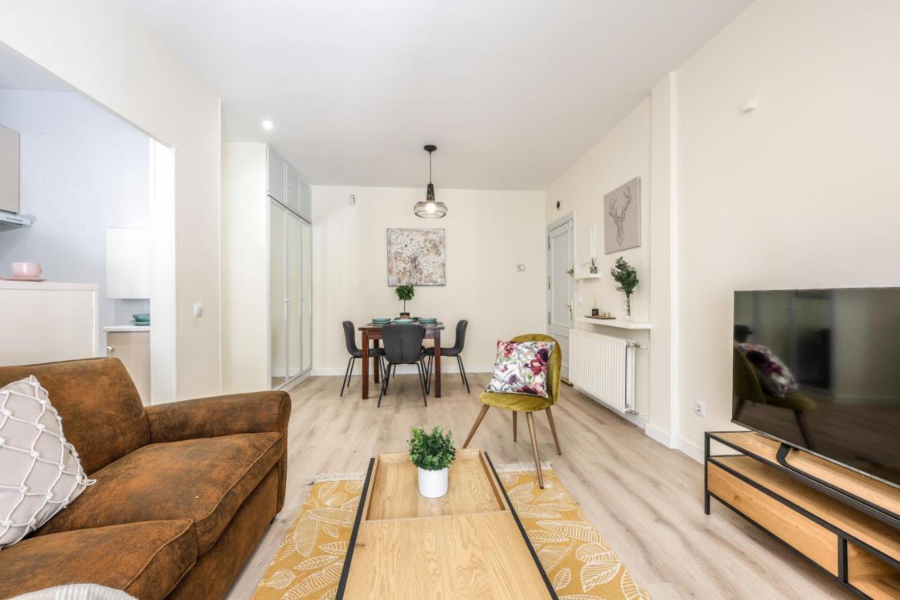 Ferienwohnung Tirso De Molina Madrid Exterior foto